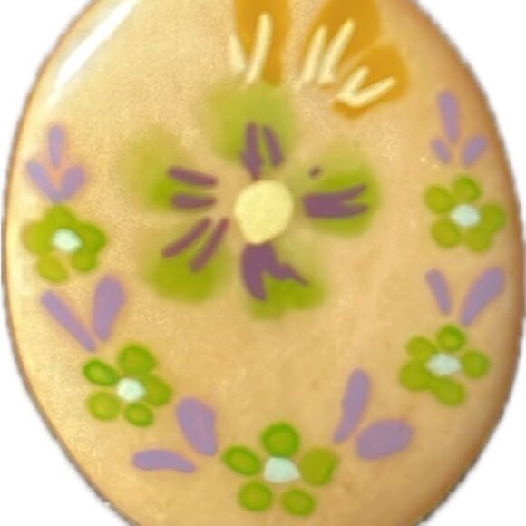 Painted flower necklace with beads on chain & iridescent green clip on earrings - Picture 6 of 10